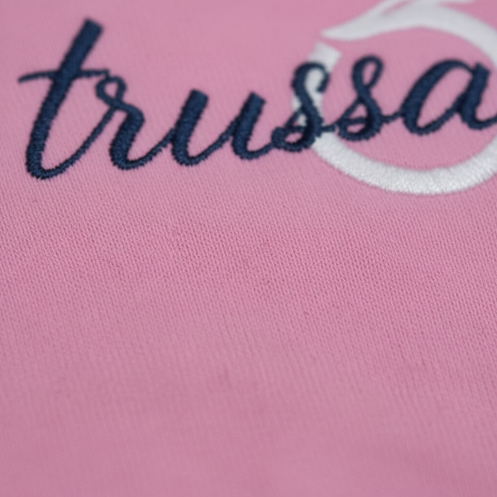 Set Trening Fete Trussardi – Roz Bombon, Bumbac Premium, Logo Brodat Elegant