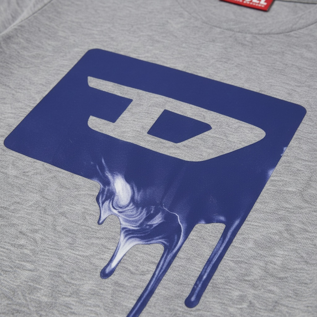Tricou Băieți Diesel Gri Melanj cu Logo "D" Albastru în Stil Graffiti