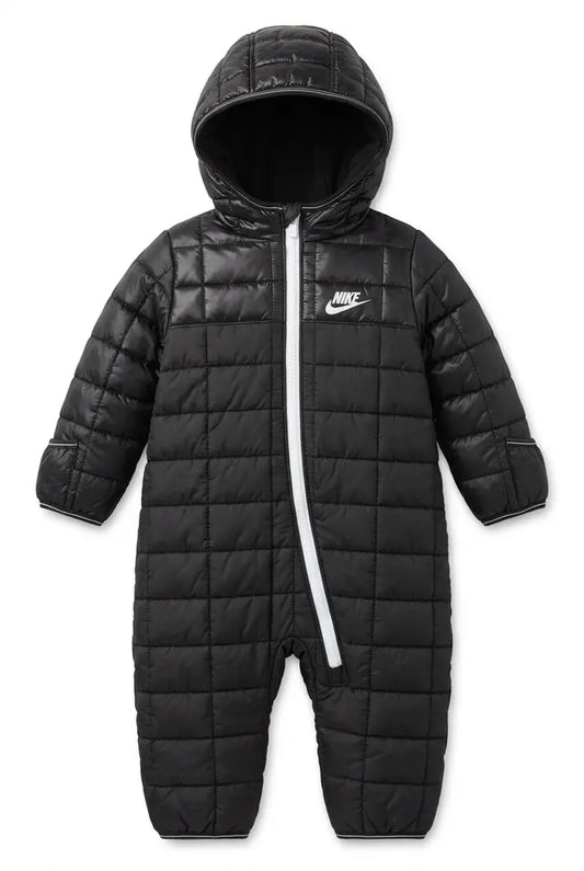 Combinezon Nike negru matlasat pentru bebeluși