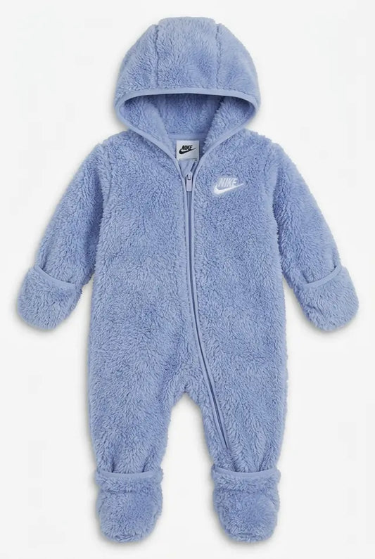Combinezon plusat Nike bleu cu logo brodat