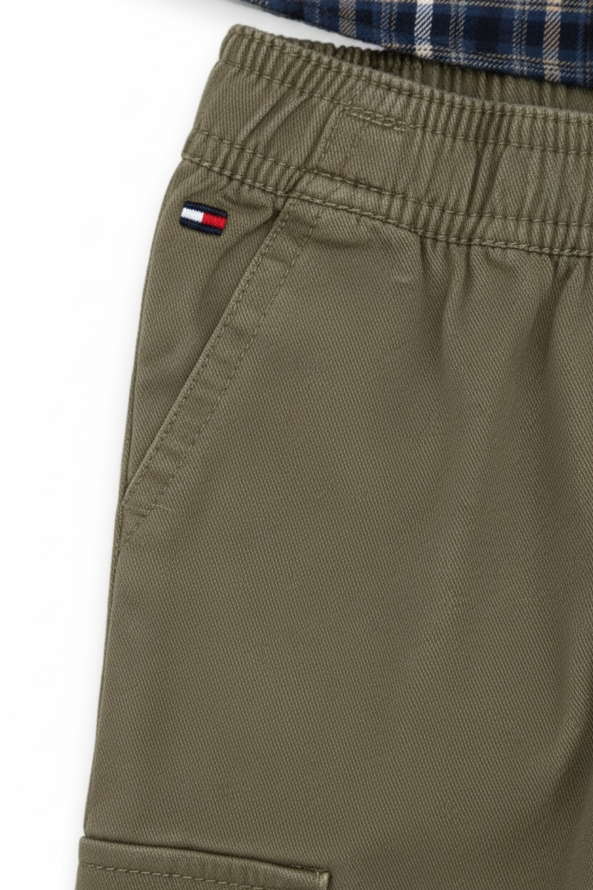 Set 2 piese Tommy Hilfiger - camasa casual si pantaloni cargo