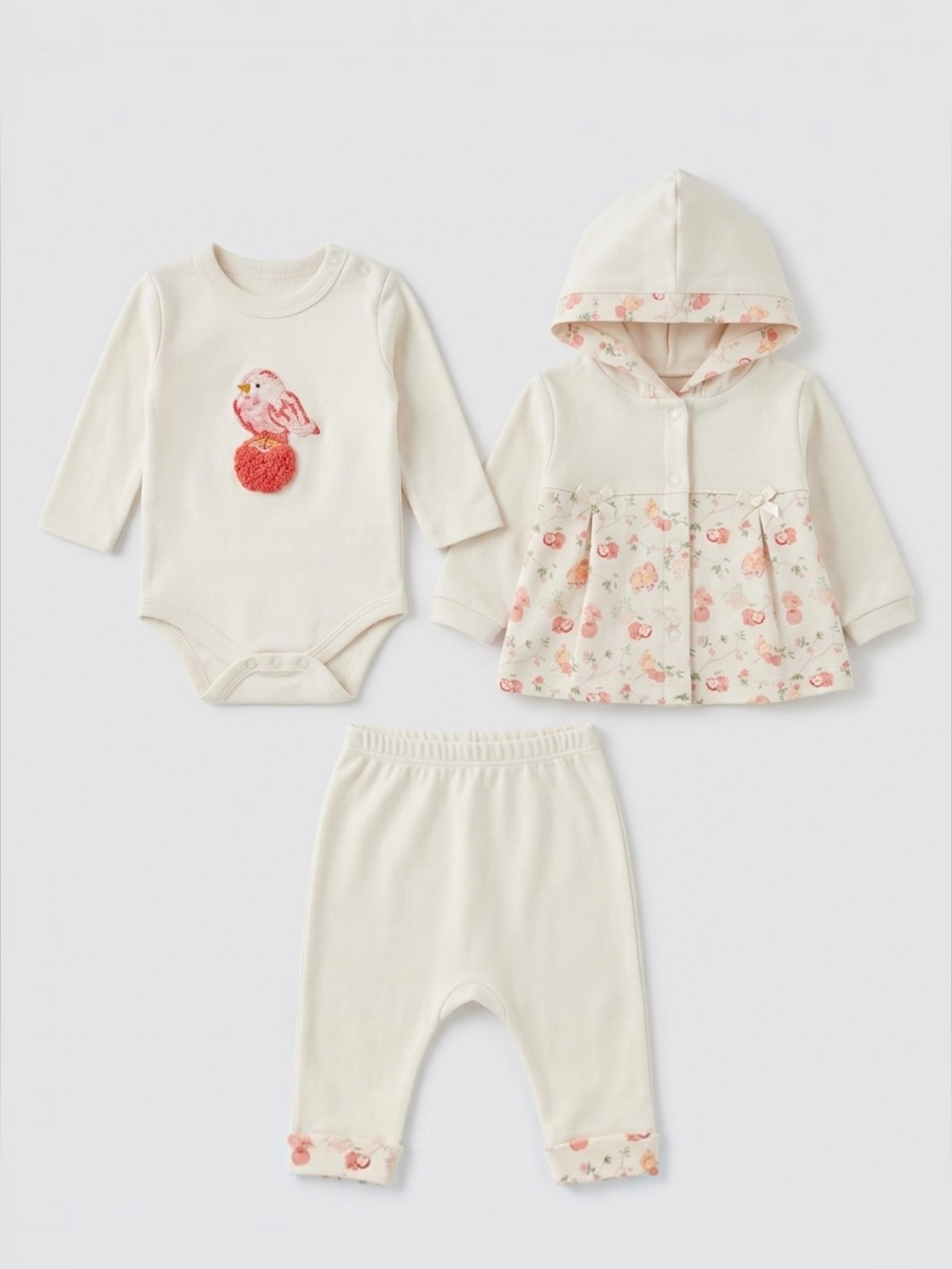 Set 3 Piese Bebeluși – Body cu Broderie Păsăre, Jachetă Florală cu Glugă și Pantaloni, Cream/Bej