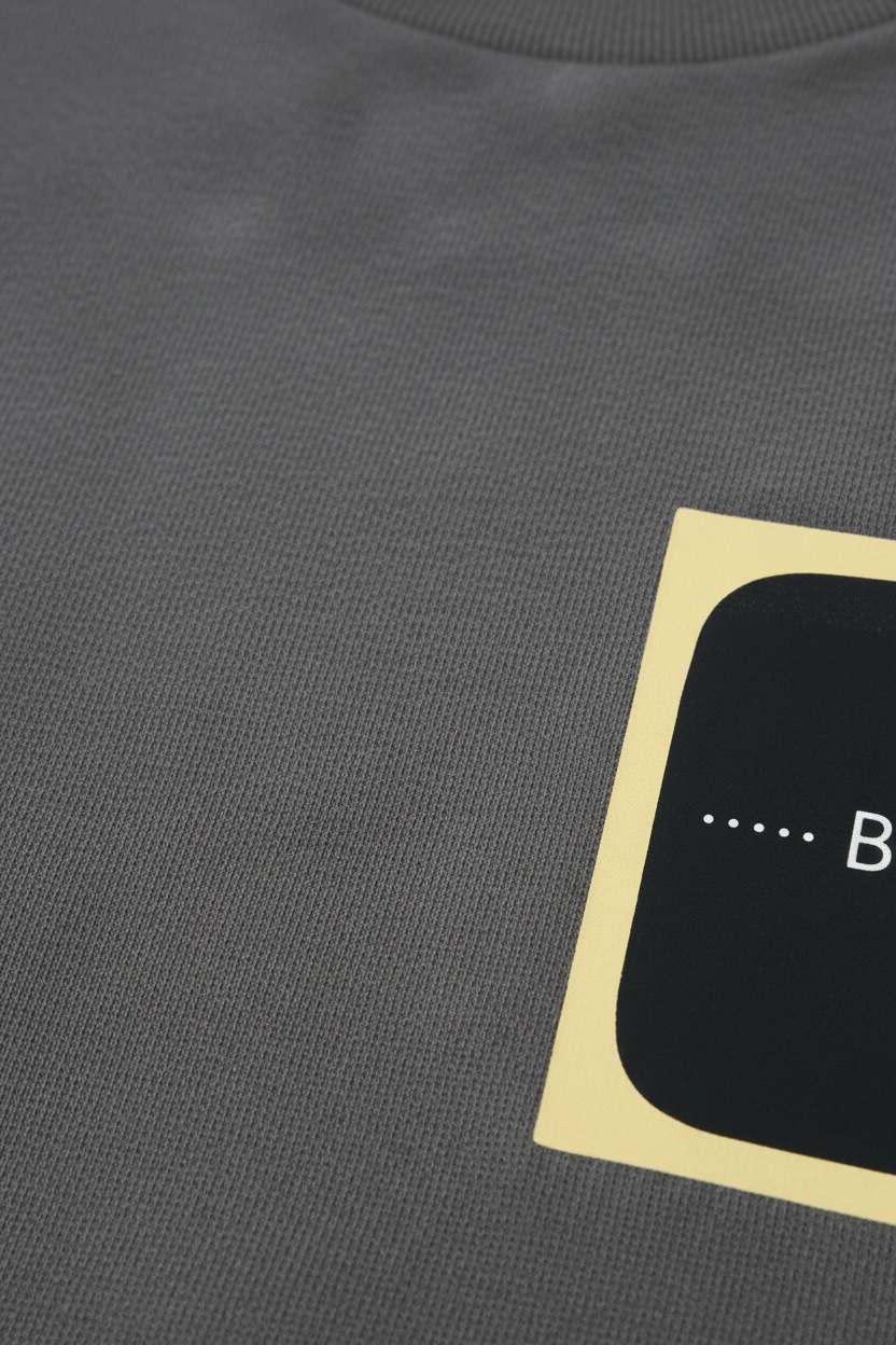 Bluza Ted Baker - gri cu buzunar si fermoar, detalii galbene