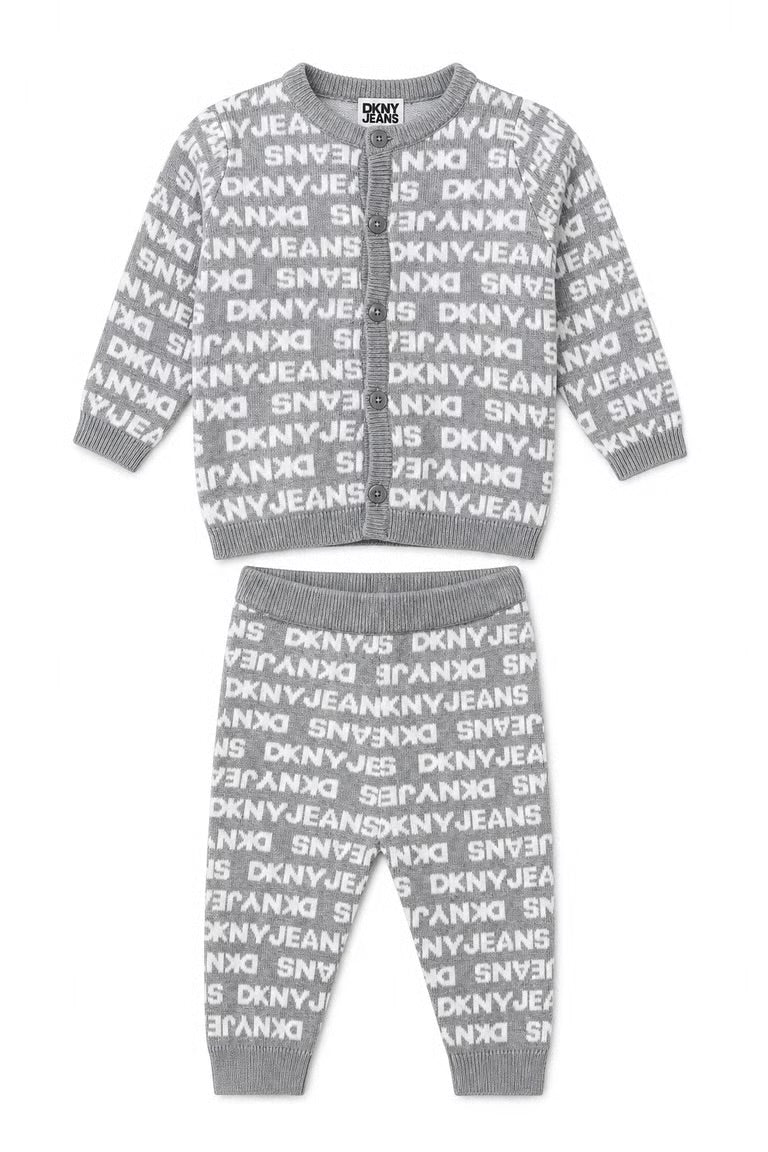 Set 2 piese fetite DKNY cu logo all over gri - cardigan si pantaloni