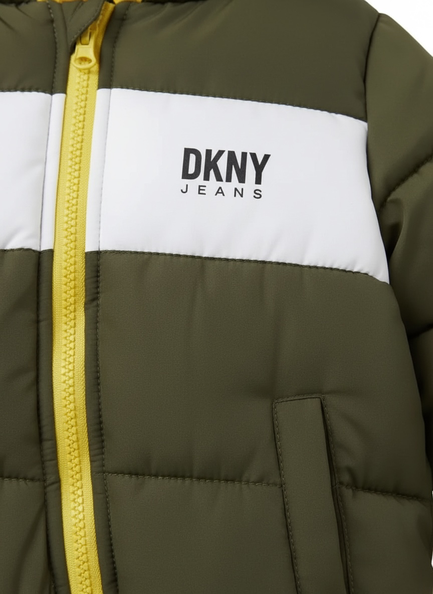 Combinezon căptușit DKNY verde kaki, detalii galbene cu logo lateral